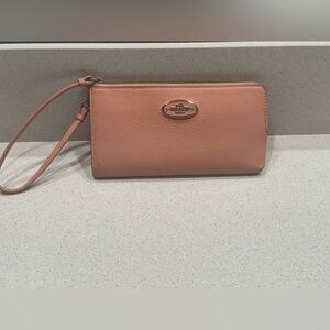 Coach Wristlet Wallet Pink Pebble Leather